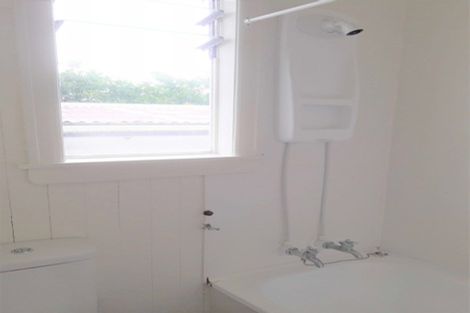Photo of property in 2 Kerr Street, Devonport, Auckland, 0624