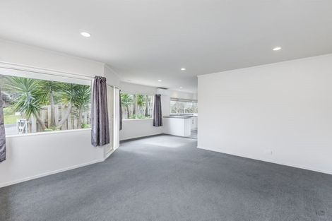 Photo of property in 1/11 Mably Court, Stanmore Bay, Whangaparaoa, 0932