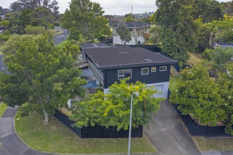 Photo of property in 6 Himalaya Drive, Half Moon Bay, Auckland, 2012