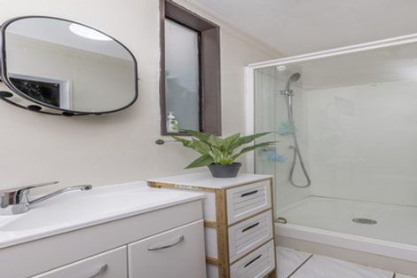 Photo of property in 8 The Bollard, Whitby, Porirua, 5024