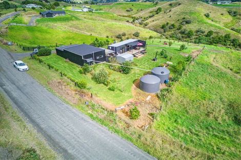Photo of property in 153 Chapman Road, Pukekawa, Tuakau, 2696