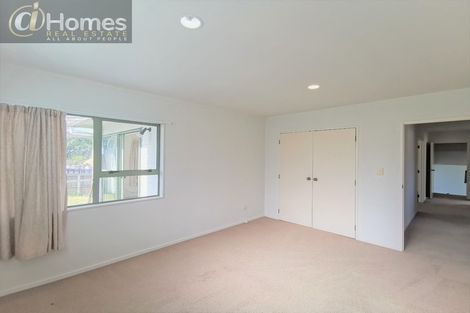 Photo of property in 2/174 Lake Road, Northcote, Auckland, 0627