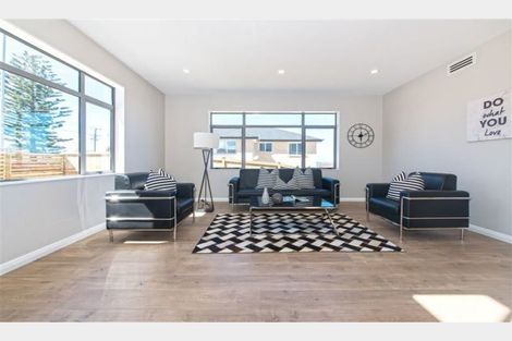 Photo of property in 218 Metcalfe Road, Ranui, Auckland, 0612