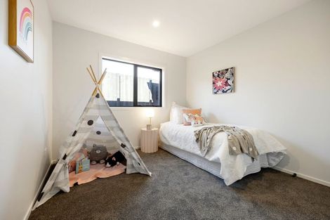 Photo of property in 37 Taahunui Rise, Peacocke, 3206