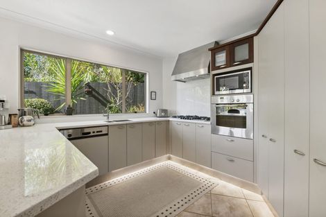Photo of property in 1/139 Nile Road, Milford, Auckland, 0620