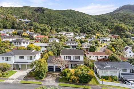 Photo of property in 71 Oriel Avenue, Tawa, Wellington, 5028