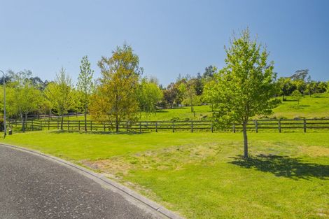 Photo of property in Parkland Drive, Waipawa, 4210