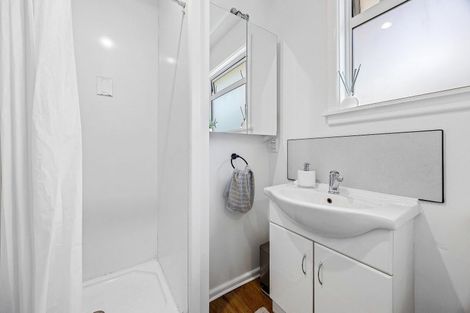 Photo of property in 1/409 Yaldhurst Road, Russley, Christchurch, 8042