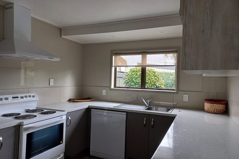 Photo of property in 7 Kathleen Place, Rainbow Point, Taupo, 3330