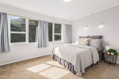 Photo of property in 9 Brora Crescent, Papakowhai, Porirua, 5024