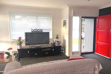 Photo of property in 3 Vida Place, Howick, Auckland, 2014