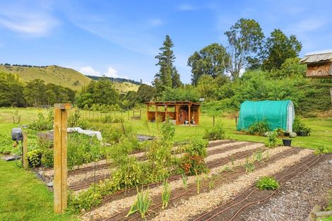 Photo of property in 16 Naumai Crescent, Mangamahu, Whanganui, 4586