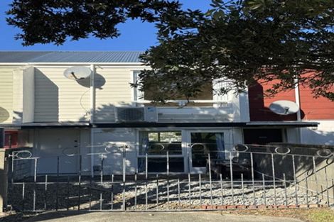 Photo of property in 14a Waiwera Crescent, Maupuia, Wellington, 6022