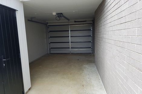 Photo of property in 84 Prado Drive, Pukekohe, 2120