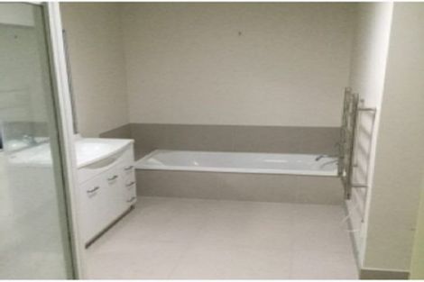 Photo of property in 13 Pipipi Crescent, Takanini, 2112