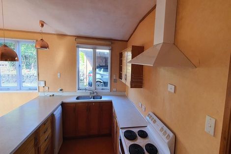 Photo of property in 57 Ocean View Road, Hillcrest, Auckland, 0627