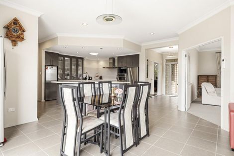Photo of property in 557 Gloucester Road, Papamoa Beach, Papamoa, 3118