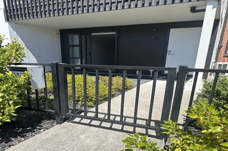 Photo of property in 27 Manarini Road, Westgate, Auckland, 0614