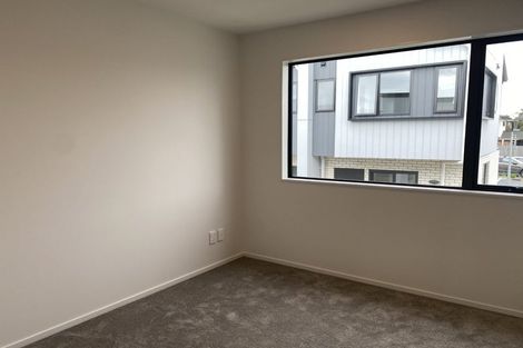 Photo of property in 34 Paetai Lane, Te Atatu Peninsula, 0610