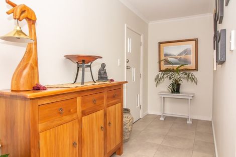 Photo of property in 94 Derby Street, Westport, 7825