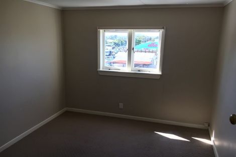 Photo of property in 71 Glenview Road, Glen Eden, Auckland, 0602