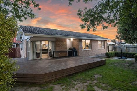 Photo of property in 2 Magenta Place, Broomfield, Christchurch, 8042