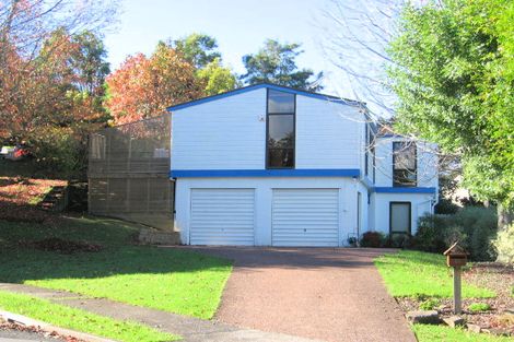 Photo of property in 20 Coromandel Crescent, Mairangi Bay, Auckland, 0630