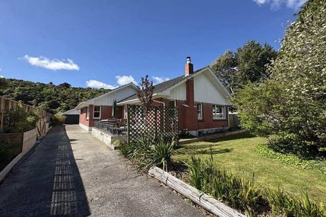 Photo of property in 89 Plateau Road, Te Marua, Upper Hutt, 5018