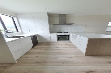 Photo of property in 51 Periko Way, Takanini, 2112