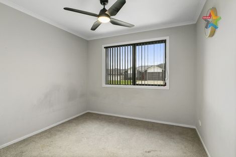 Photo of property in 10 Jack Vaughan Grove, Wainuiomata, Lower Hutt, 5014