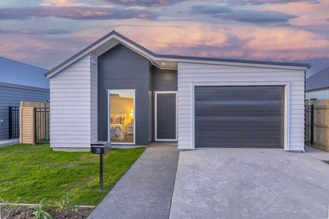 Photo of property in 20 Koru Loop, Paraparaumu, 5032