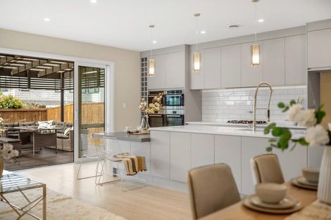 Photo of property in 61 Donegal Park Drive, Flat Bush, Auckland, 2019