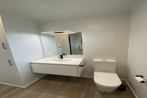 Photo of property in 16 Wavell Crescent, Lansdowne, Masterton, 5810
