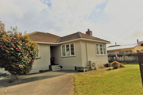 Photo of property in 30 Peck Street, Taita, Lower Hutt, 5011