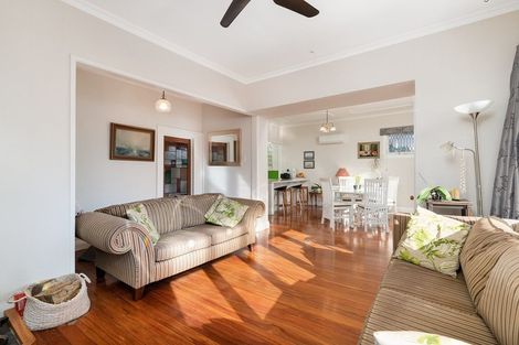 Photo of property in 25 Windsor Road, Bellevue, Tauranga, 3110