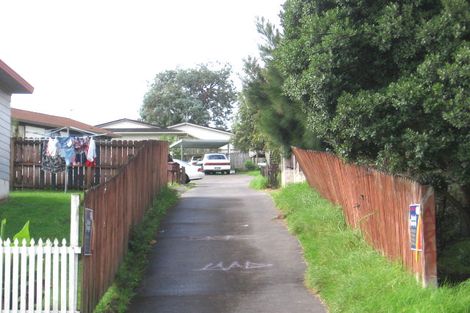 Photo of property in 15 Borich Road, Sunnyvale, Auckland, 0612