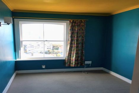 Photo of property in 5 Vogel Street, Mount Victoria, Wellington, 6011