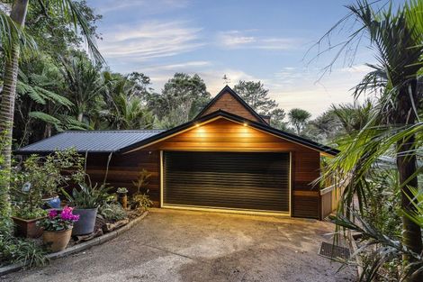 Photo of property in 36 Kereru Grove, Greenhithe, Auckland, 0632
