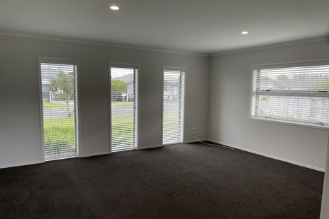 Photo of property in 35 Materawaho Way, Pyes Pa, Tauranga, 3112