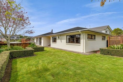 Photo of property in 18 Hartland Place, Welbourn, New Plymouth, 4312