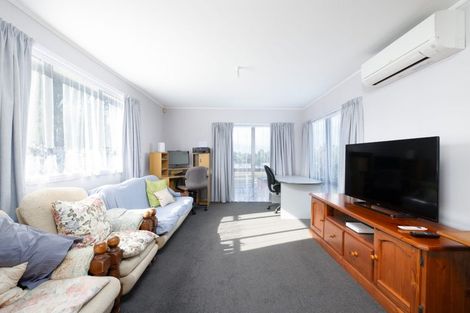 Photo of property in 245 Weymouth Road, Manurewa, Auckland, 2102