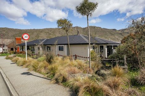 Photo of property in 8a Naylor Street, Clyde, 9330