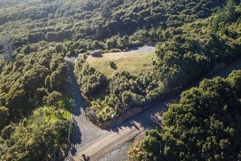 Photo of property in 890 Tuateawa Road, Waikawau, Coromandel, 3584