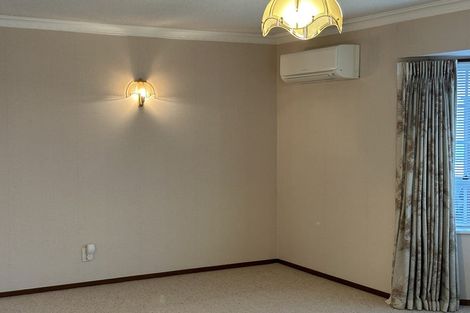 Photo of property in 98 Naylor Street, Hamilton East, Hamilton, 3216