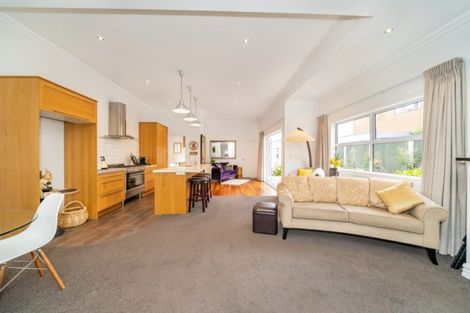 Photo of property in 16 Oriental Street, Petone, Lower Hutt, 5012
