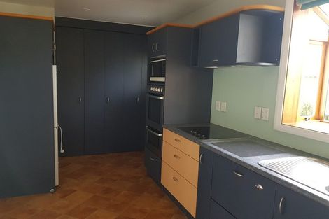 Photo of property in 98 Melbourne Road, Island Bay, Wellington, 6023