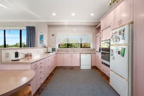 Photo of property in 166 Baird Road, Tokoroa, 3491