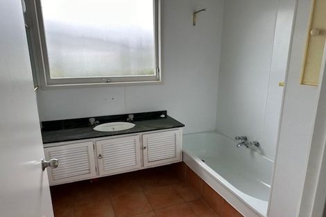 Photo of property in 1 Frater Avenue, Milford, Auckland, 0620