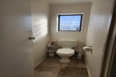 Photo of property in 1/18 Kentigern Close, Pakuranga, Auckland, 2010