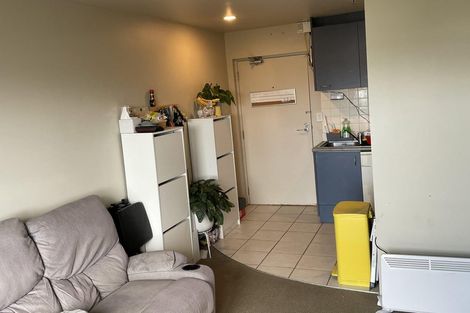 Photo of property in 2l/10 Crown Lynn Place, New Lynn, Auckland, 0600